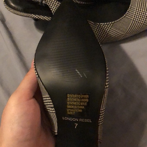 LONDON REBEL | Slingback Kitten Heel Glen Plaid Heels - Picture 6 of 6